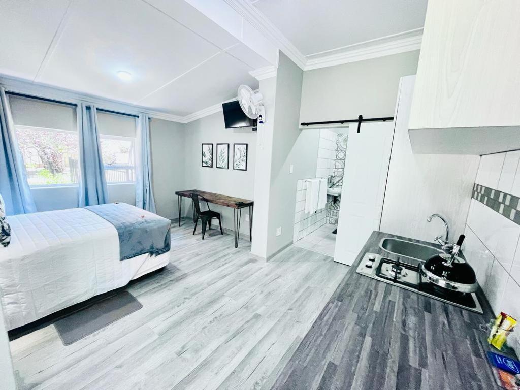 Madeira Bed Hotel Queenstown Eksteriør billede